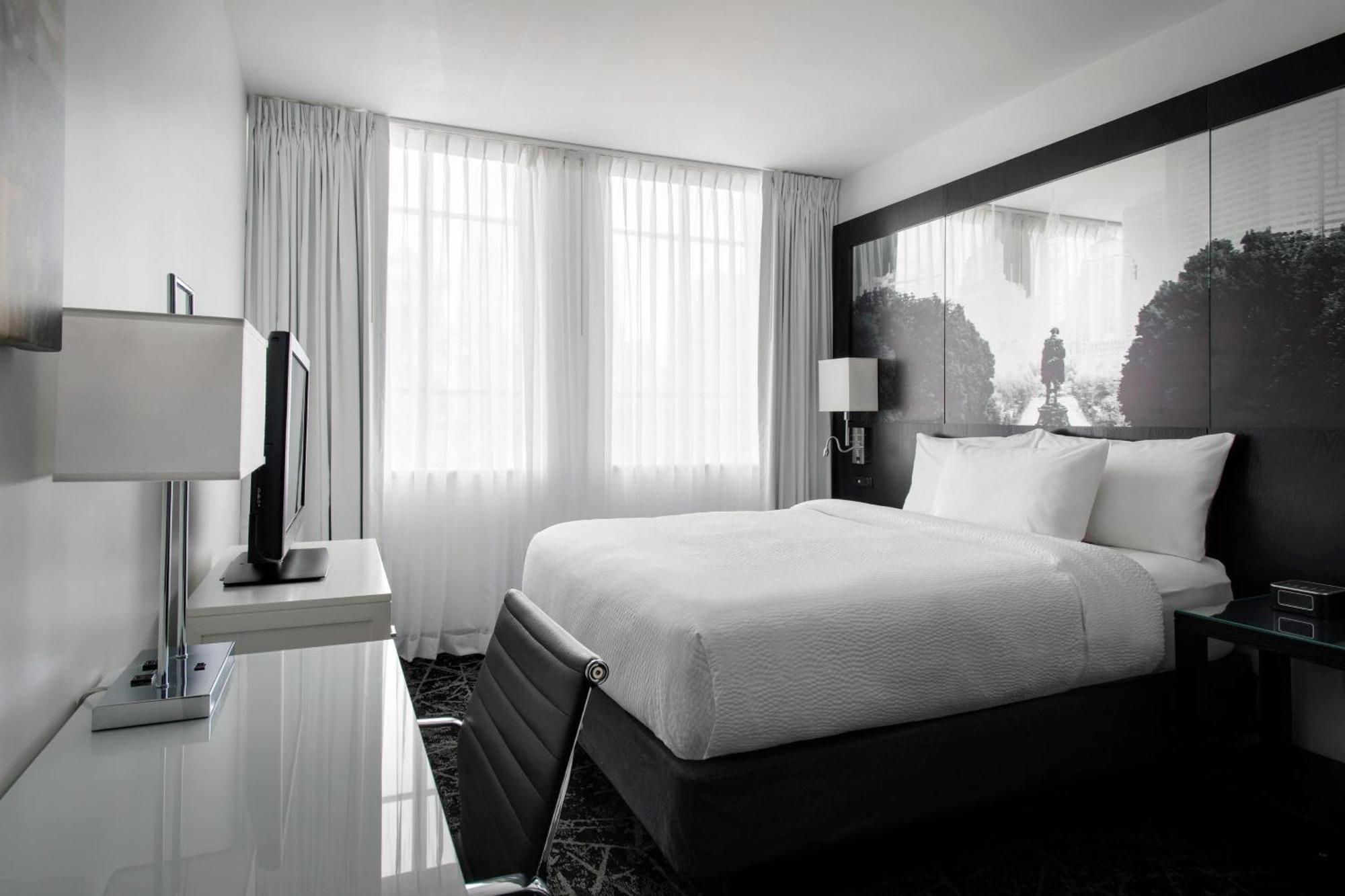 By Marriott Center 3* Philadelphia